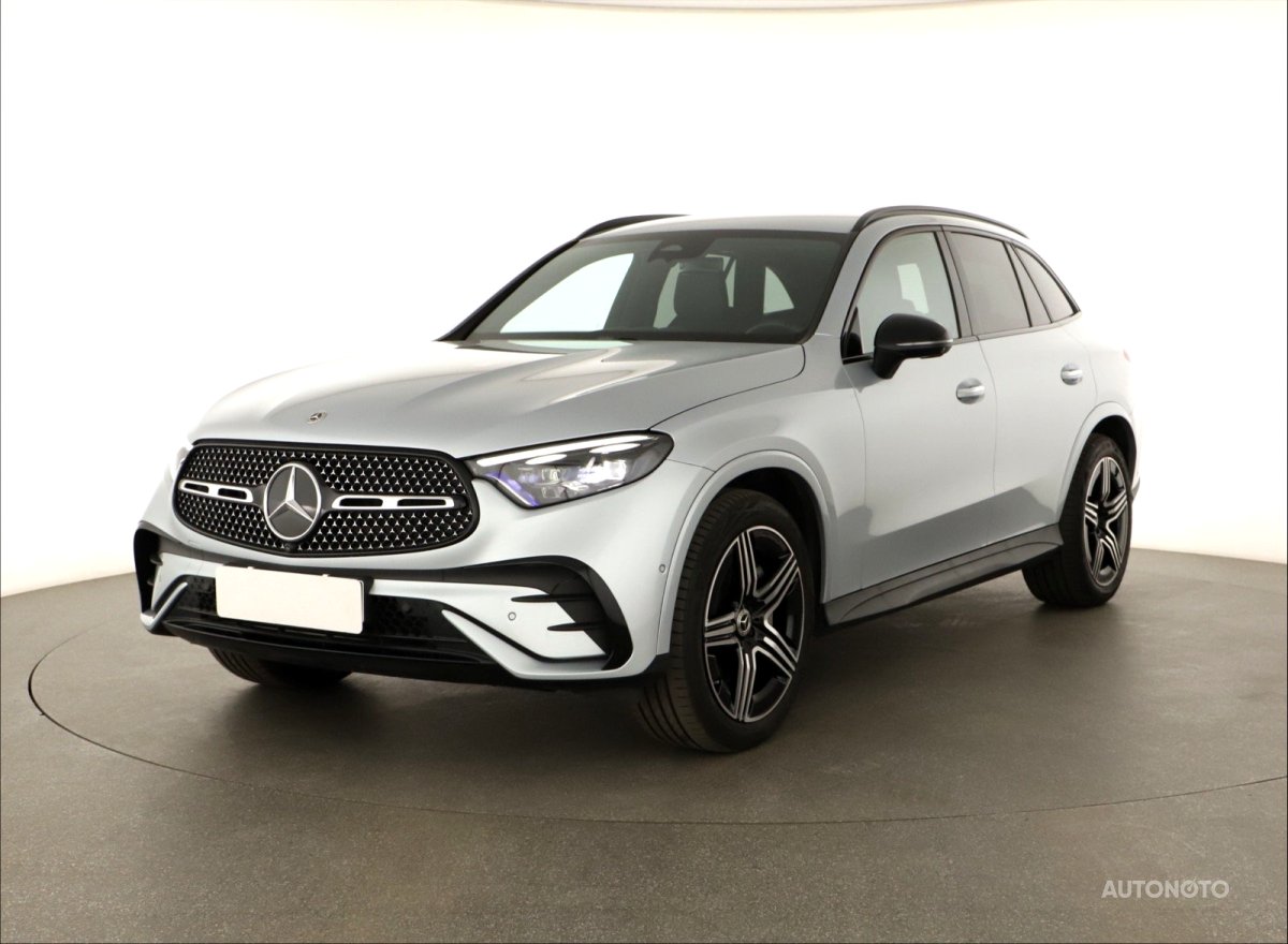 Mercedes-Benz GLC, 2023 - pohled č. 3