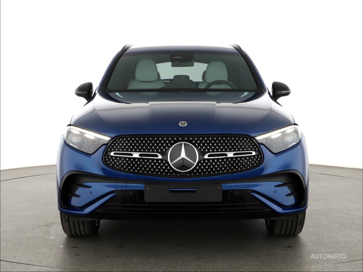 Mercedes-Benz GLC, 2024 - pohled č. 2