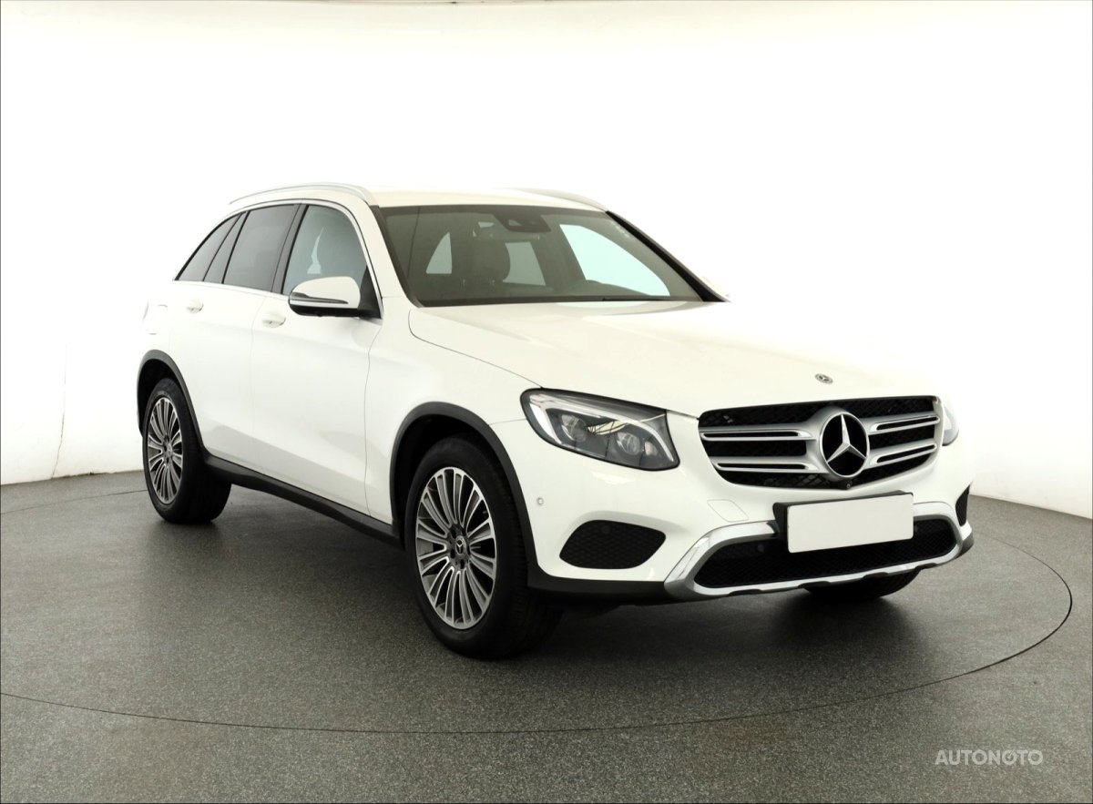 Mercedes-Benz GLC, 2018 - celkový pohled