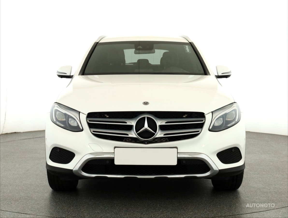 Mercedes-Benz GLC, 2018 - pohled č. 2