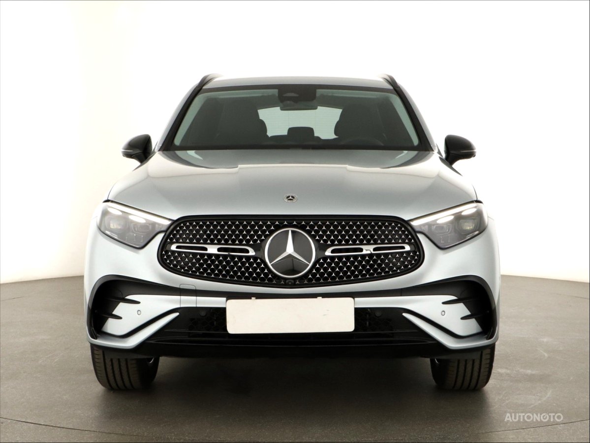 Mercedes-Benz GLC, 2025 - pohled č. 2