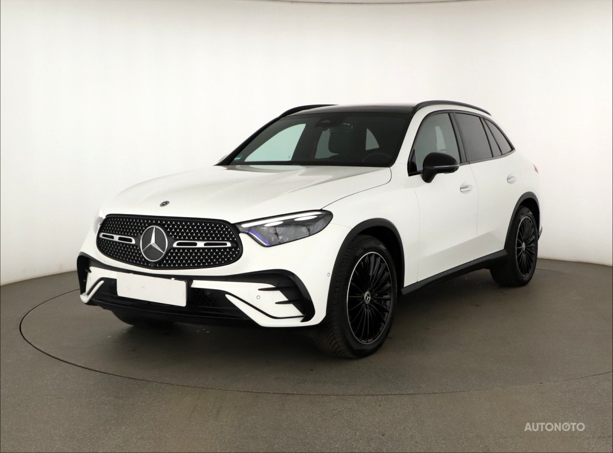 Mercedes-Benz GLC, 2024 - pohled č. 3