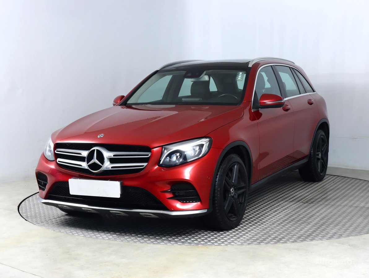 Mercedes-Benz GLC, 2018 - pohled č. 3