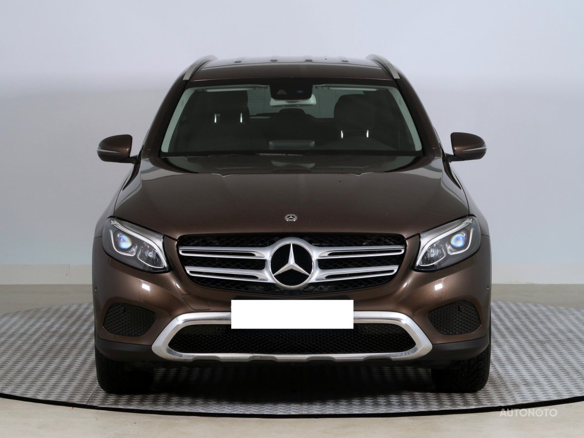 Mercedes-Benz GLC, 2017 - pohled č. 2