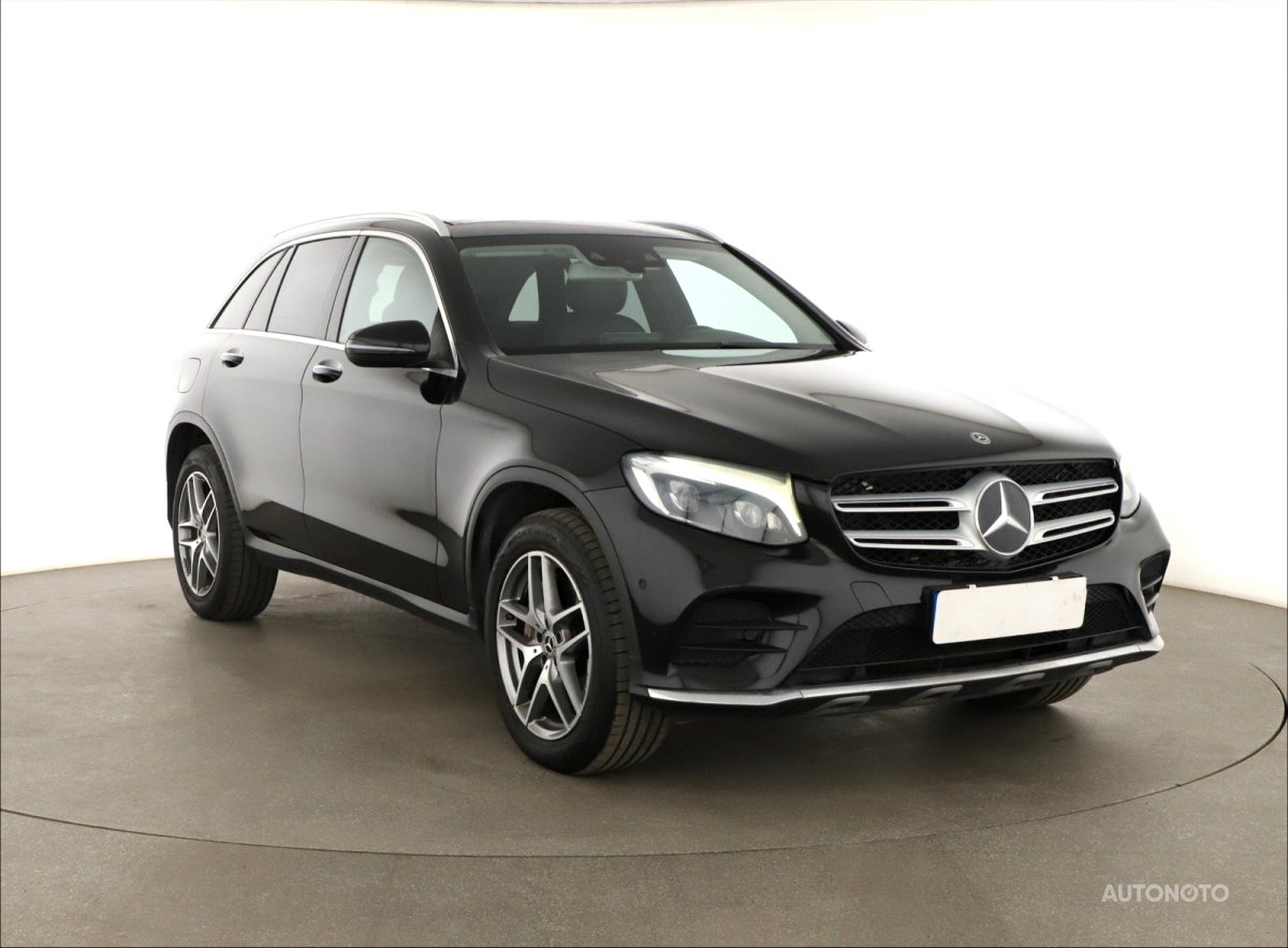 Mercedes-Benz GLC, 2017 - celkový pohled