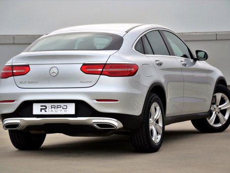 Mercedes-Benz GLC, 2016 - pohled č. 2