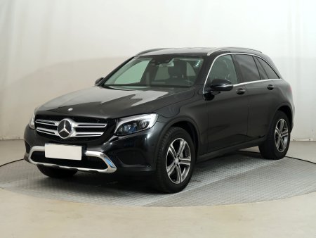 Mercedes-Benz GLC, 2016 - pohled č. 3