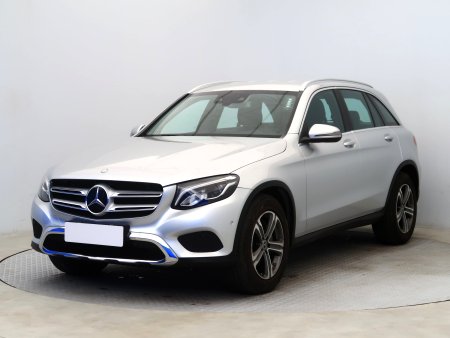 Mercedes-Benz GLC, 2016 - pohled č. 3