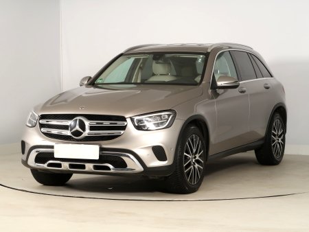 Mercedes-Benz GLC, 2021 - pohled č. 3