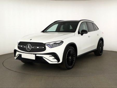 Mercedes-Benz GLC, 2024 - pohled č. 3