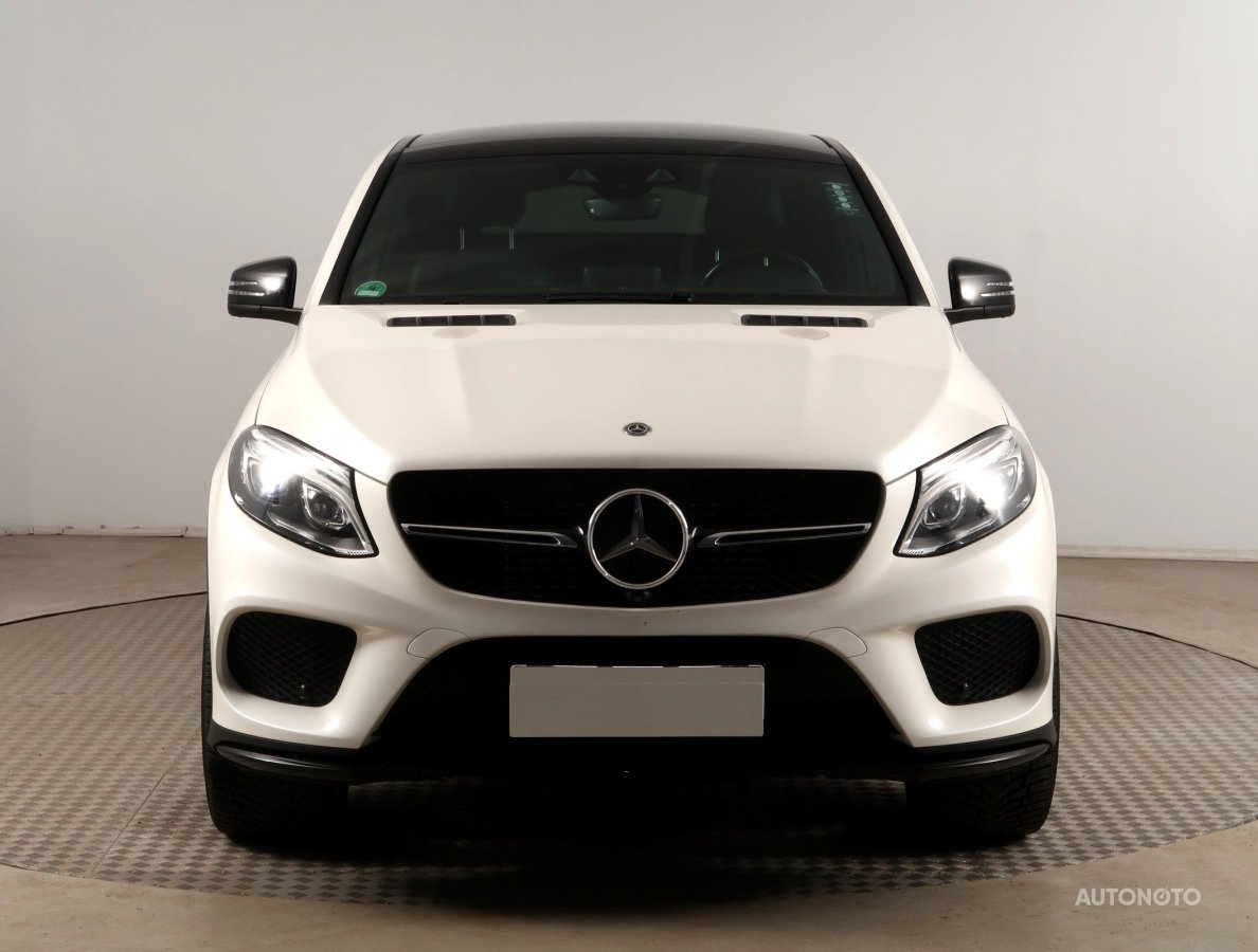 Mercedes-Benz GLE coupe, 2017 - pohled č. 2