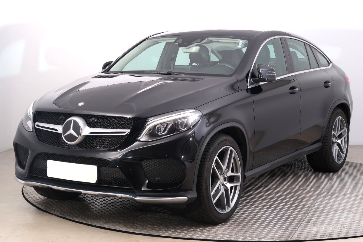 Mercedes-Benz GLE coupe, 2016 - pohled č. 3