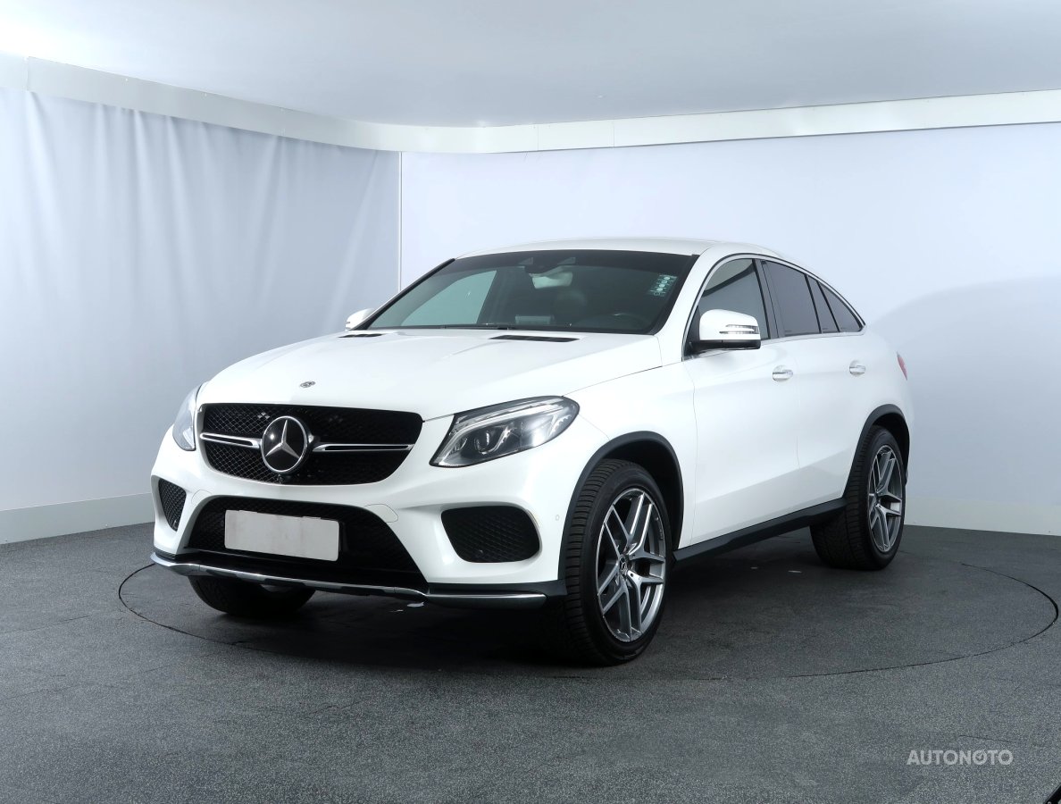 Mercedes-Benz GLE coupe, 2018 - pohled č. 3