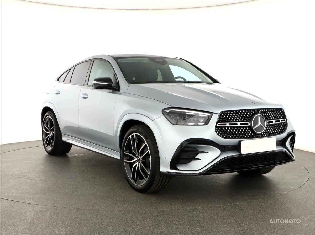 Mercedes-Benz GLE coupe, 2024 - celkový pohled
