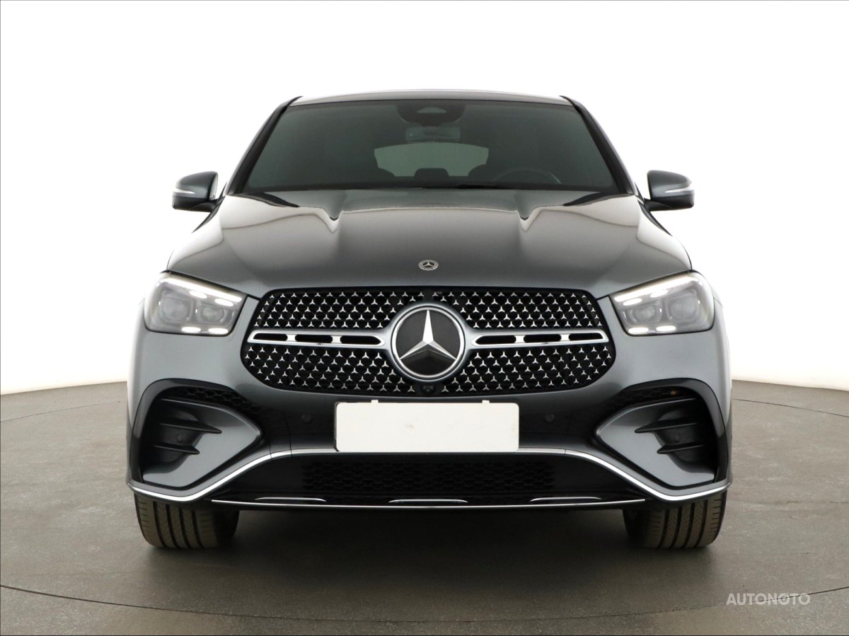 Mercedes-Benz GLE coupe, 2025 - pohled č. 2