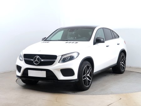 Mercedes-Benz GLE coupe, 2017 - pohled č. 3