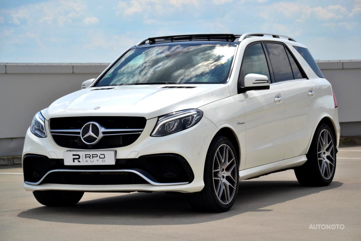 Mercedes-Benz GLE, 2015 - celkový pohled