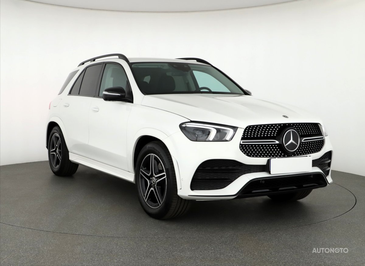 Mercedes-Benz GLE, 2022 - celkový pohled