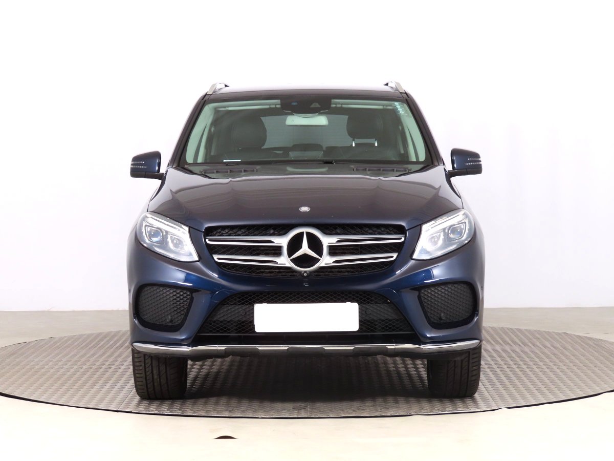 Mercedes-Benz GLE, 2016 - pohled č. 2