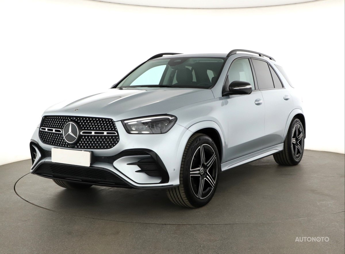 Mercedes-Benz GLE, 2024 - pohled č. 3
