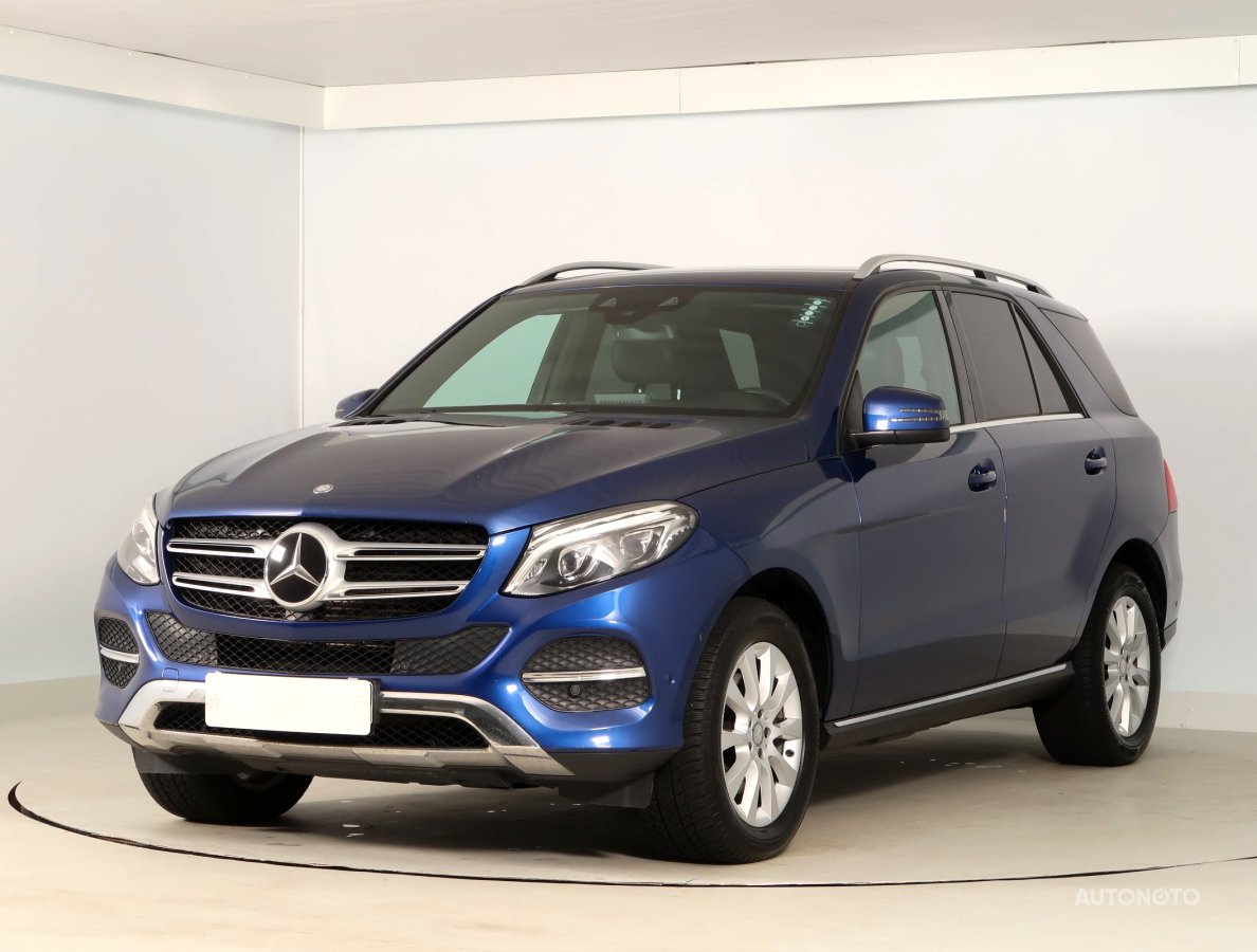 Mercedes-Benz GLE, 2017 - pohled č. 3