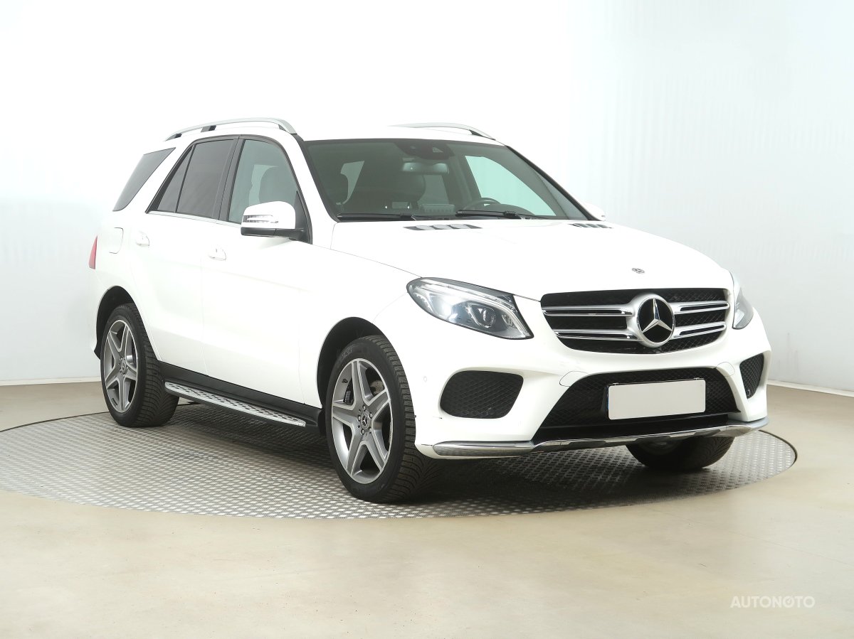 Mercedes-Benz GLE, 2018 - celkový pohled