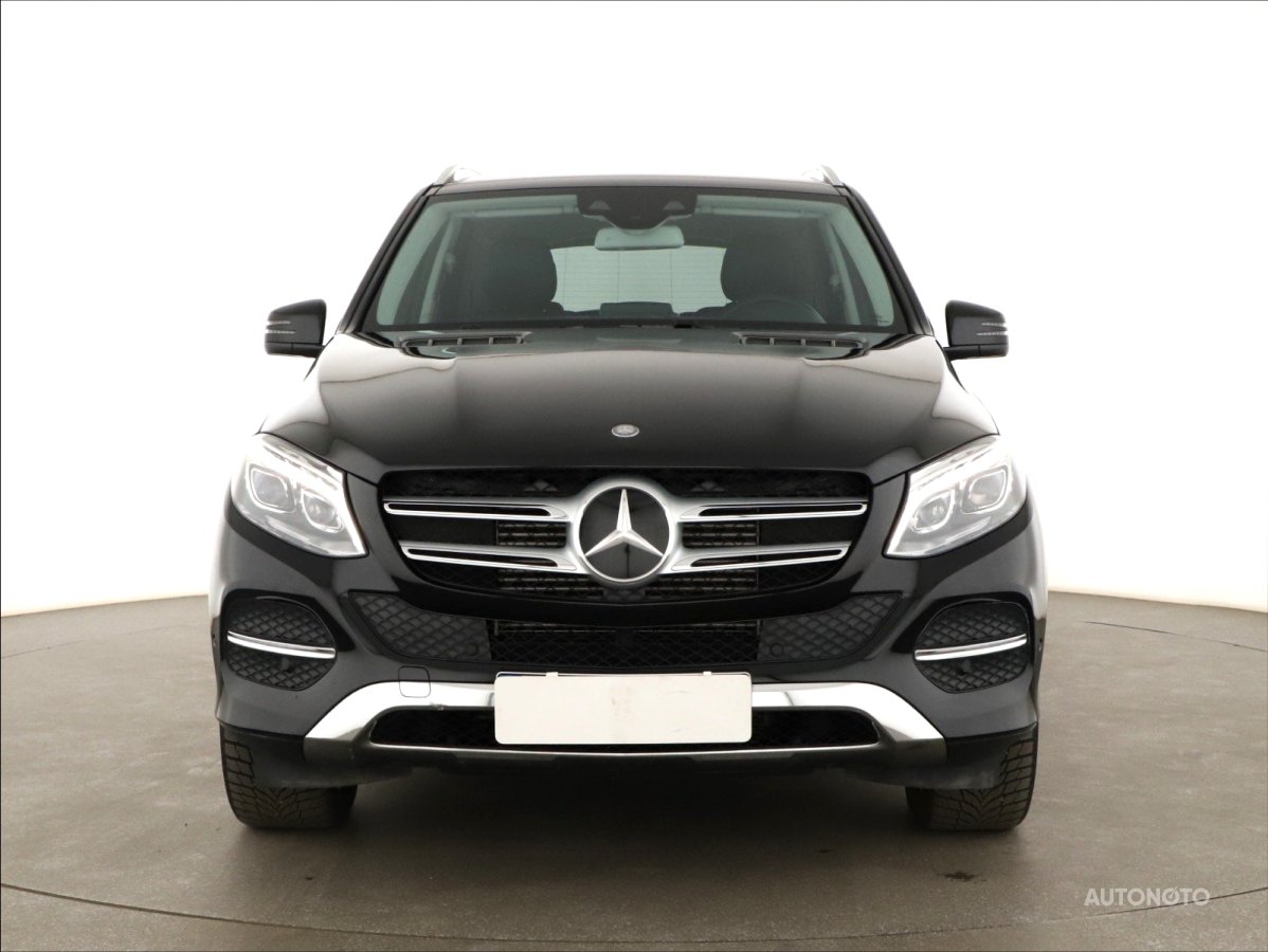 Mercedes-Benz GLE, 2017 - pohled č. 2