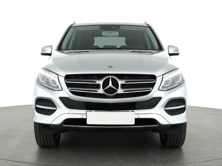 Mercedes-Benz GLE, 2018 - pohled č. 2