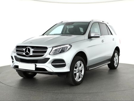 Mercedes-Benz GLE, 2018 - pohled č. 3