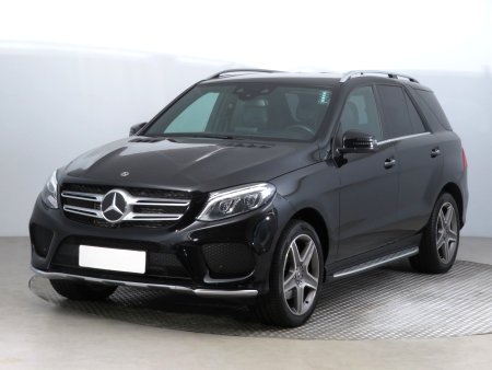 Mercedes-Benz GLE, 2017 - pohled č. 3