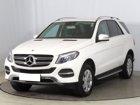 Mercedes-Benz GLE, 2017 - pohled č. 3