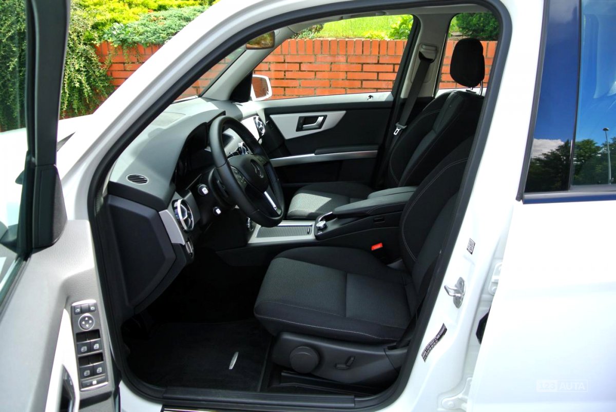 Mercedes-Benz GLK, 2015 - pohled č. 11