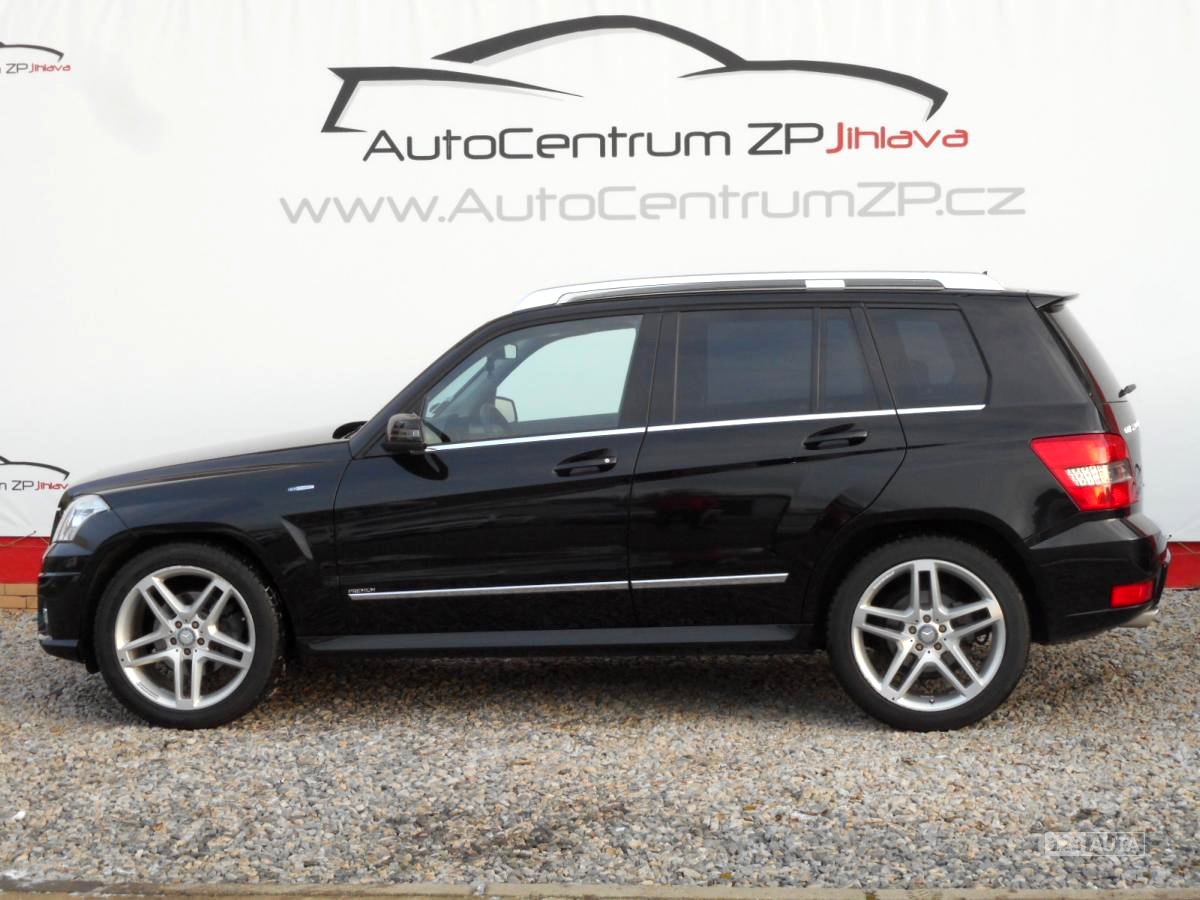 Mercedes-Benz GLK, 2010 - pohled č. 2