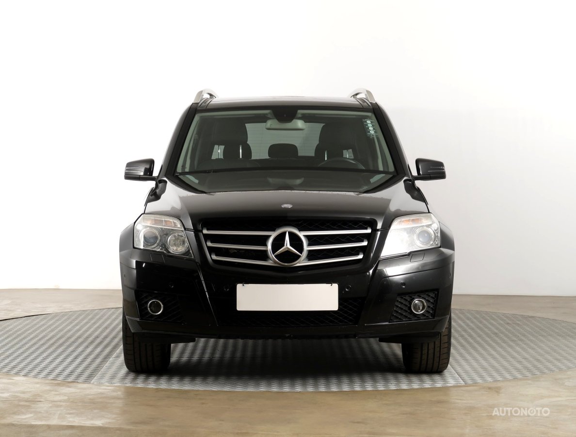 Mercedes-Benz GLK, 2009 - pohled č. 2