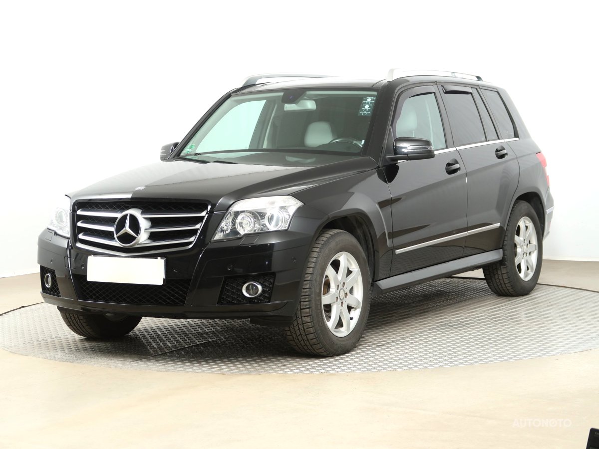 Mercedes-Benz GLK, 2009 - pohled č. 3