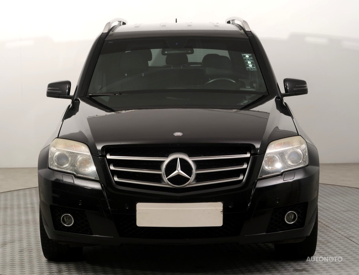 Mercedes-Benz GLK, 2009 - pohled č. 2