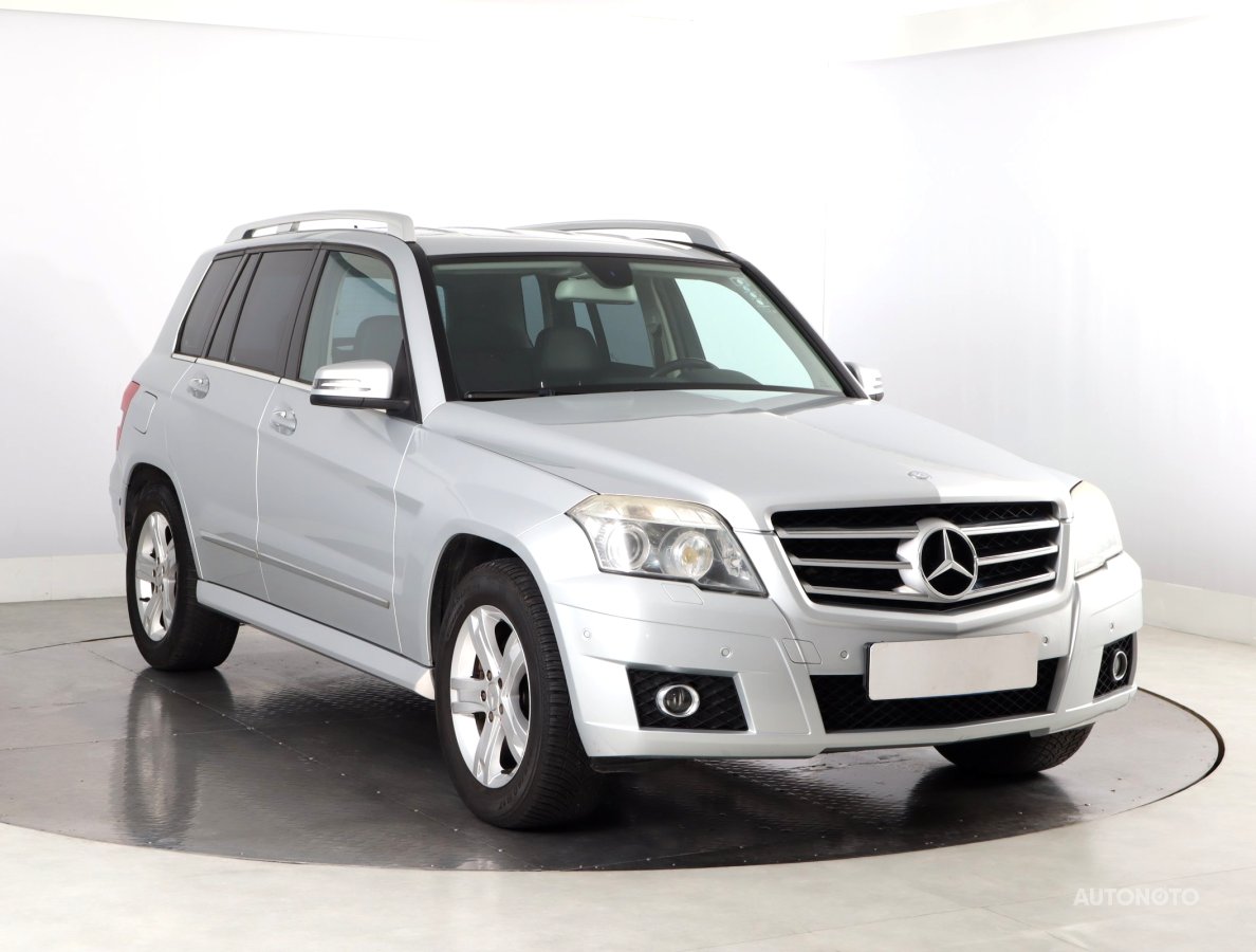 Mercedes-Benz GLK, 2009 - celkový pohled