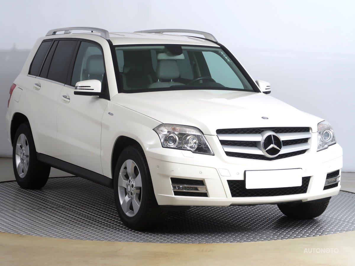 Mercedes-Benz GLK, 2010 - celkový pohled