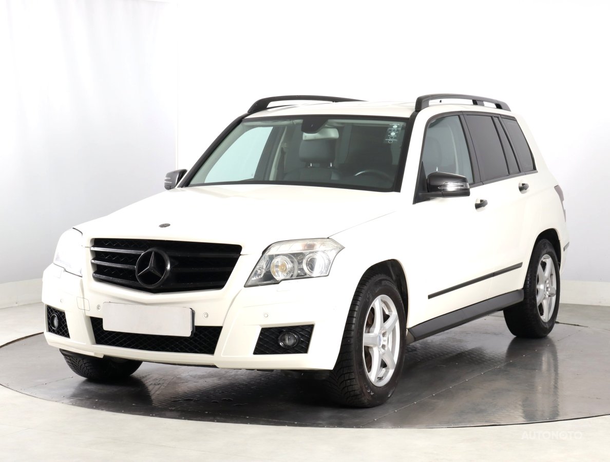 Mercedes-Benz GLK, 2010 - pohled č. 3