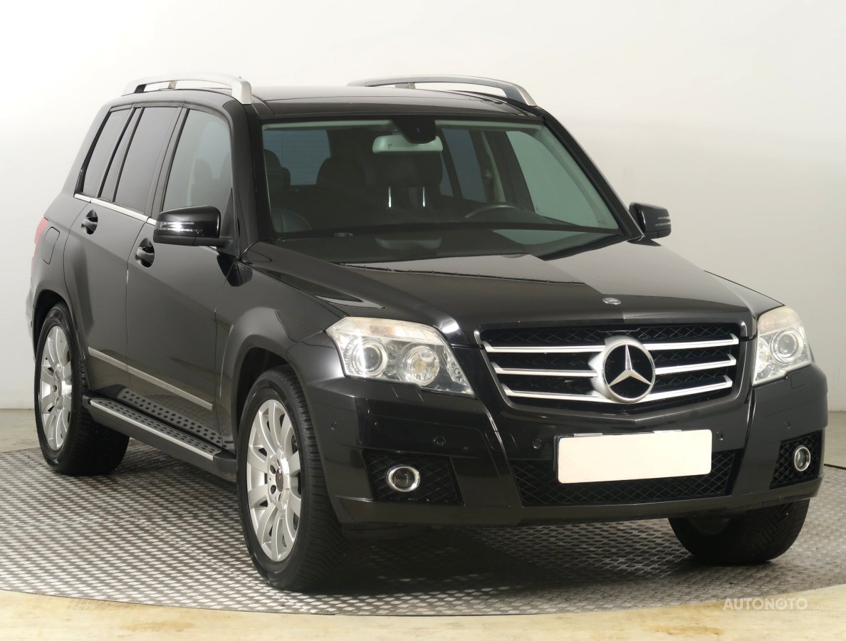 Mercedes-Benz GLK, 2008 - celkový pohled