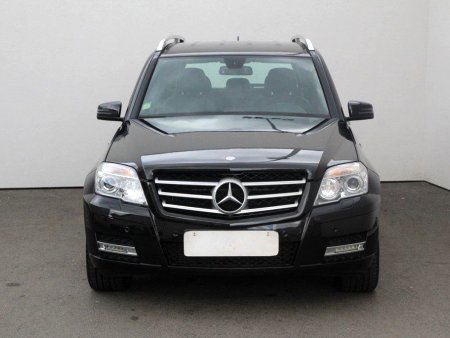 Mercedes-Benz GLK, 2010 - pohled č. 2