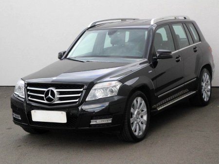 Mercedes-Benz GLK, 2010 - pohled č. 3