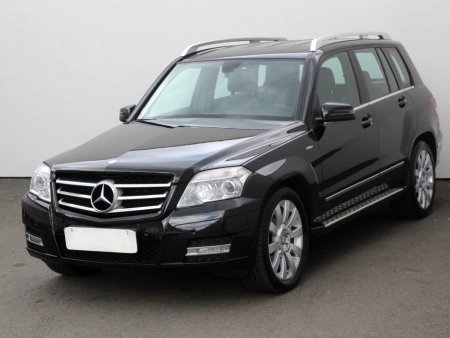 Mercedes-Benz GLK, 2010 - pohled č. 3
