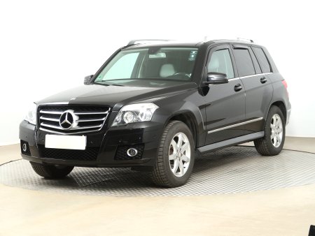 Mercedes-Benz GLK, 2009 - pohled č. 3