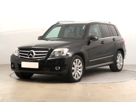 Mercedes-Benz GLK, 2008 - pohled č. 3