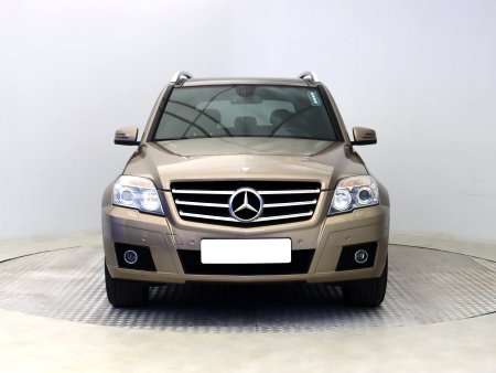 Mercedes-Benz GLK, 2009 - pohled č. 2