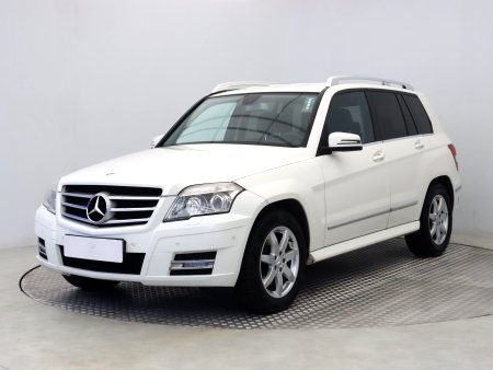 Mercedes-Benz GLK, 2010 - pohled č. 3