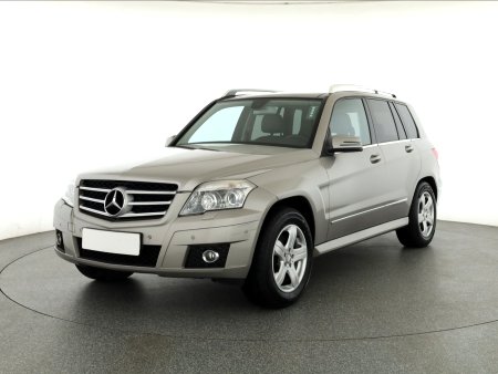 Mercedes-Benz GLK, 2009 - pohled č. 3