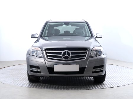 Mercedes-Benz GLK, 2010 - pohled č. 2