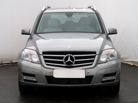 Mercedes-Benz GLK, 2010 - pohled č. 2